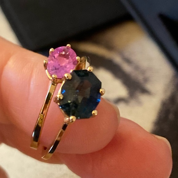Encirkled Designed Stacking Rings - 14KT Gold - Pink and Blue Sapphires - Picture 4 of 12